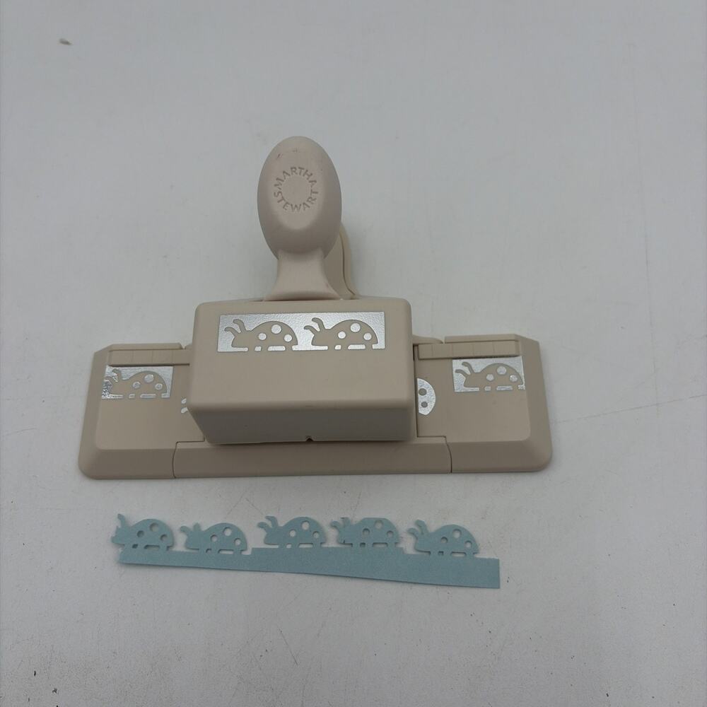 Martha Stewart LADYBUG Bugs Border Punches Edge Punch Excellent